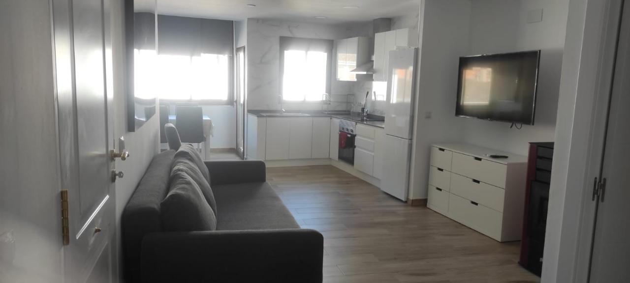 Ferienwohnung Muy Centrico La Plaza Chulilla Exterior foto
